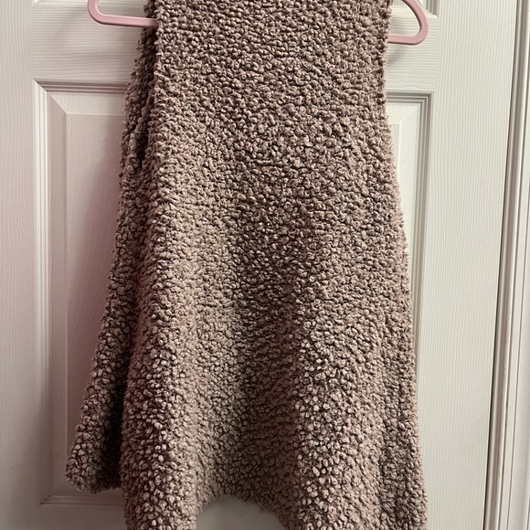 Maurice’s Women’s Textured Knit Open Front Vest Tan Small/medium - Picture 4 of 5